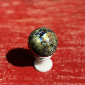 kristalai-dekoratyviniai-kristalai-labradorito-sfera-sf09