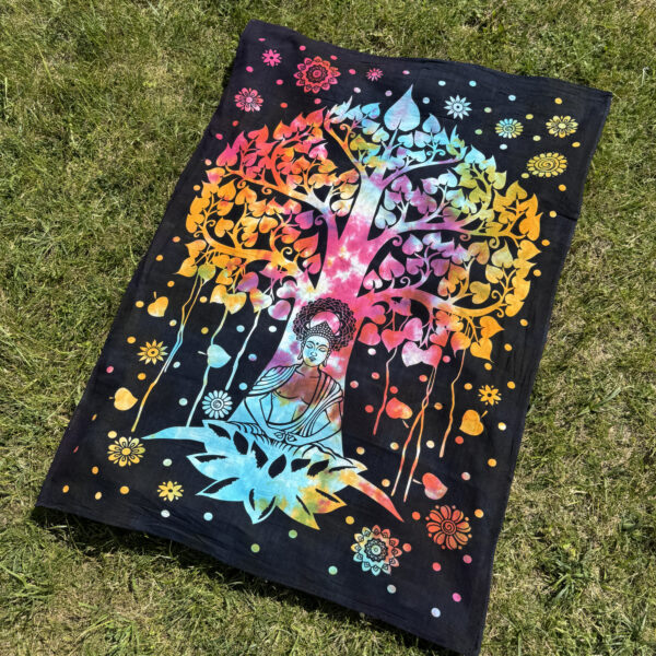 namu-dekoras-lovatieses-medvilnines-lovatieses-medvilninis-plakatas-budos-medis-1