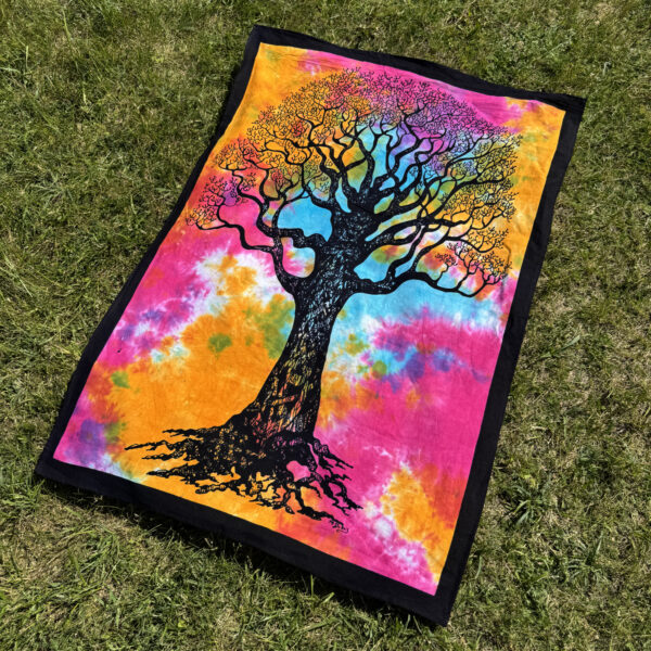 namu-dekoras-lovatieses-medvilnines-lovatieses-medvilninis-plakatas-medis-0-1