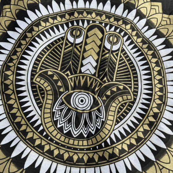 namu-dekoras-lovatieses-medvilnines-lovatieses-medvilninis-plakatas-auks-hamsa-2