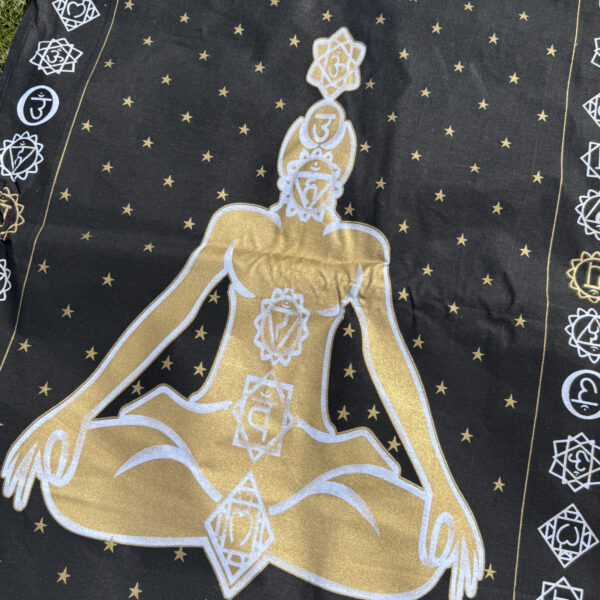 namu-dekoras-lovatieses-medvilnines-lovatieses-medvilninis-plakatas-auks-7-cakros-2