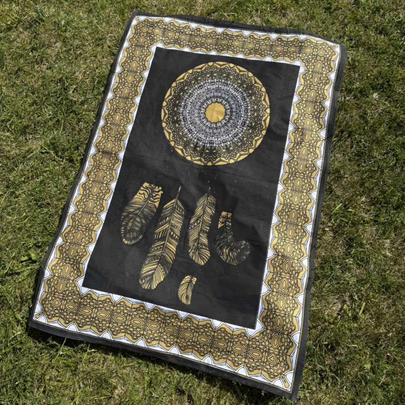 namu-dekoras-lovatieses-medvilnines-lovatieses-medvilninis-plakatas-auks-sapnu-gaudykle-1