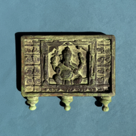 namu-dekoras-medines-dekoracijos-medine-dekoracija-ganesa-