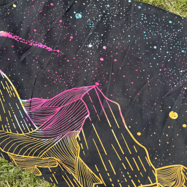 namu-dekoras-lovatieses-medvilnines-lovatieses-medvilninis-plakatas-kalnai-2