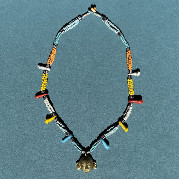 papuosalai-is-indijos-tradiciniai-indu-papuosalai-tradicinis-naga-genties-verinys-2