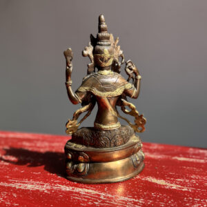 namu-dekoras-zalvarines-statulos-zalvarine-statula-tara-2025-4