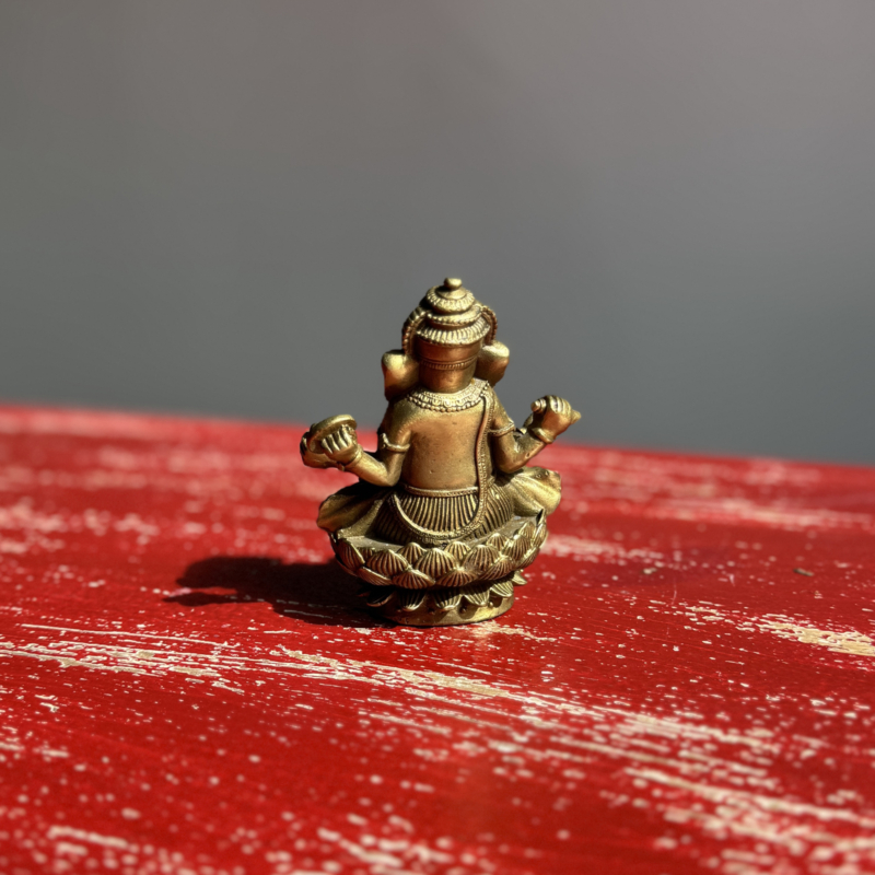 namu-dekoras-zalvarines-statulos-zalvarine-statula-ganesa-2025-2