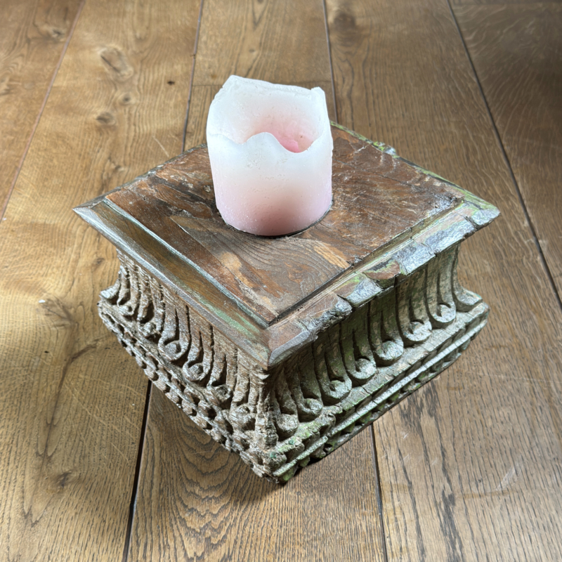 namu-dekoras-medines-dekoracijos-medine-dekoracija-zvakide-17-2