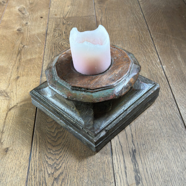 namu-dekoras-medines-dekoracijos-medine-dekoracija-zvakide-3