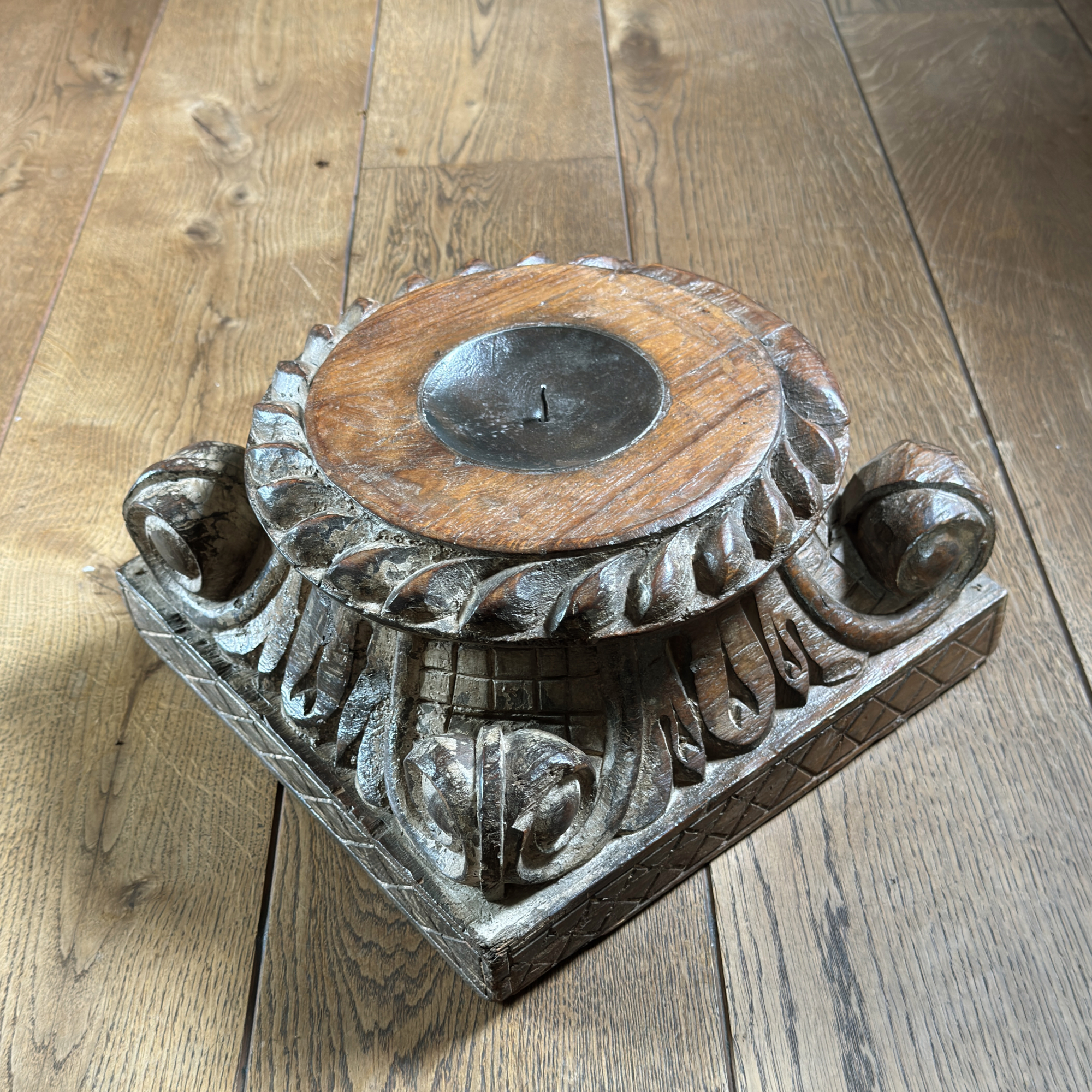 Medinė Žvakidė namu-dekoras-medines-dekoracijos-medine-dekoracija-zvakide-5-2