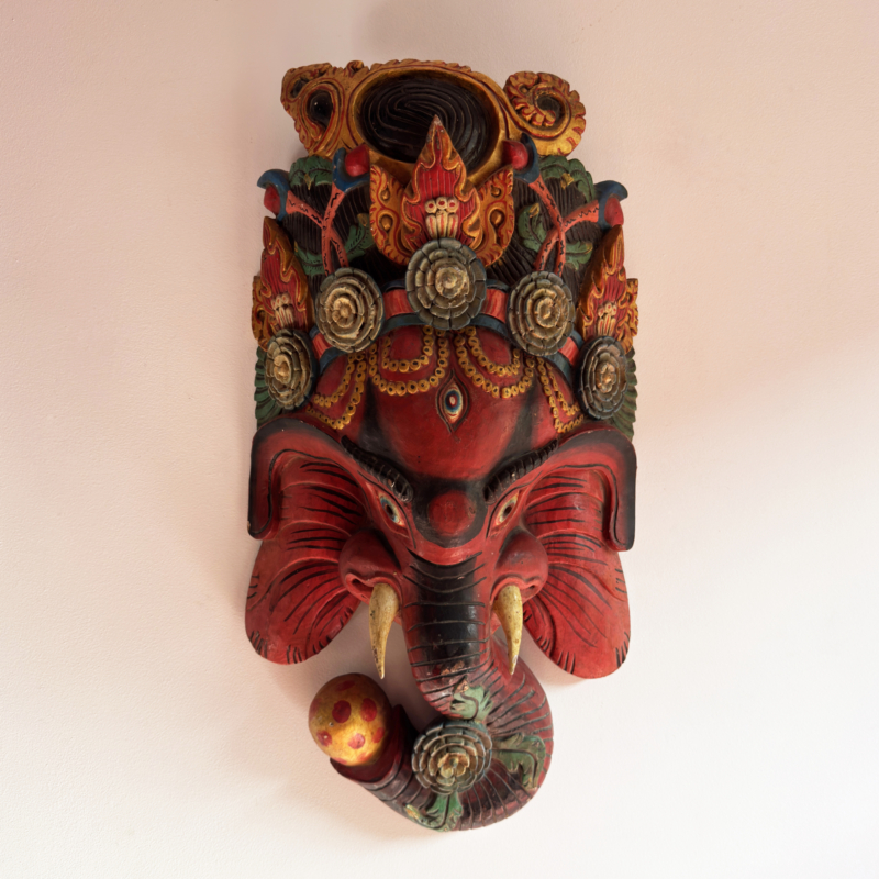 namu-dekoras-medines-dekoracijas--medine-kauke-ganesa-1