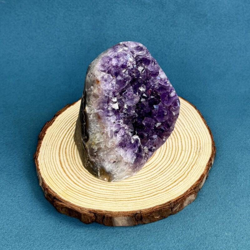 kristalai-dekoratyviniai-kristalai-ametisto-druza-brazilija-9