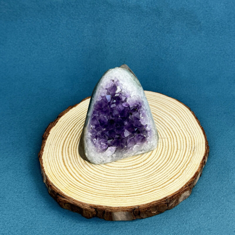 kristalai-dekoratyviniai-kristalai-ametisto-druza-brazilija-10