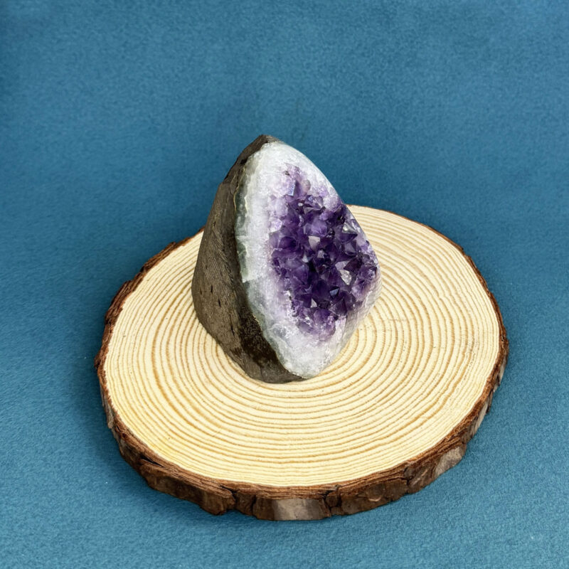 kristalai-dekoratyviniai-kristalai-ametisto-druza-brazilija-11