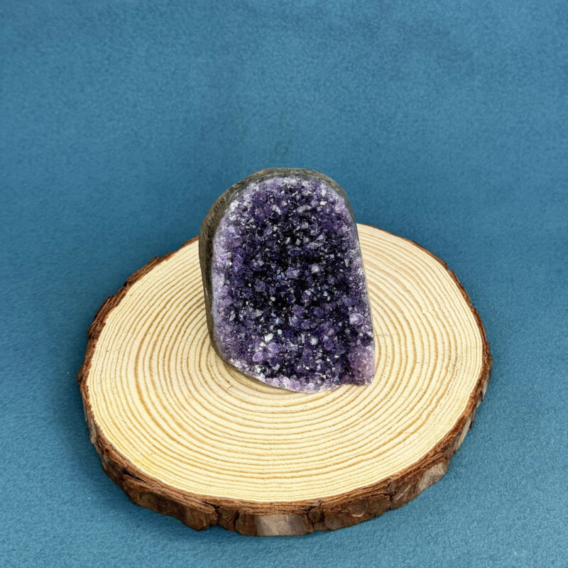 kristalai-dekoratyviniai-kristalai-ametisto-druza-brazilija-13