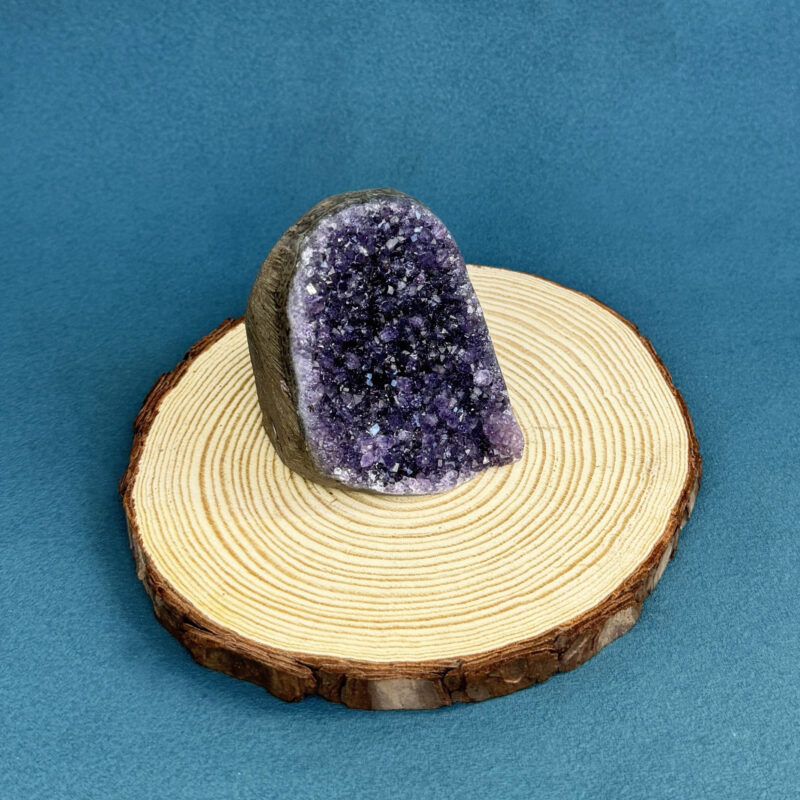 kristalai-dekoratyviniai-kristalai-ametisto-druza-brazilija-15