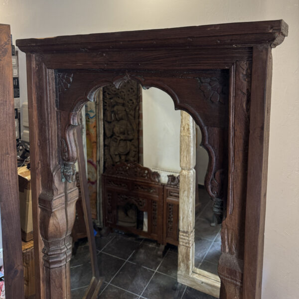 namu-dekoras-baldai-veidrodziai-pastatomas-veidrodis-rudas-0-2