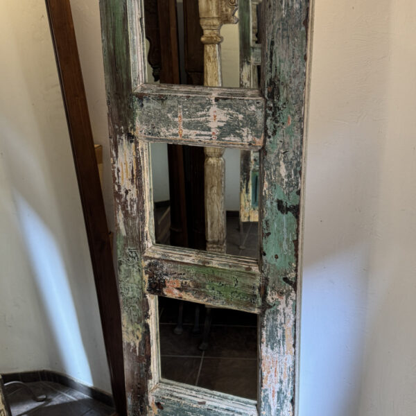 namu-dekoras-baldai-veidrodziai-pastatomas-veidrodis-2z