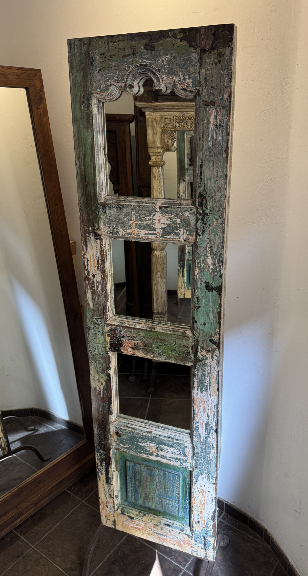 Pastatomas Veidrodis namu-dekoras-baldai-veidrodziai-pastatomas-veidrodis-2z