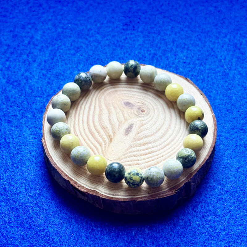 papuosalai-is-kristalu-apyrankes-is-kristalu-serpentino-apyrankė-8mm