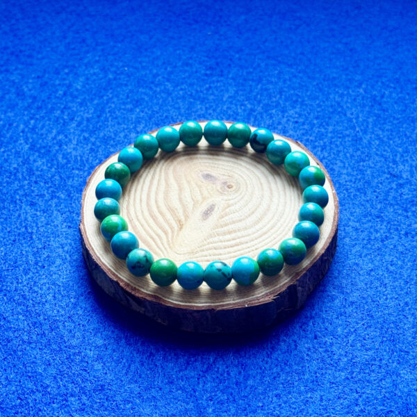 papuosalai-is-kristalu-apyrankes-is-kristalu-chrizokolos-apyrankė-8mm