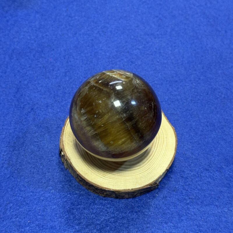 kristalai-dekoratyviniai-kristalai-fluorito-sfera