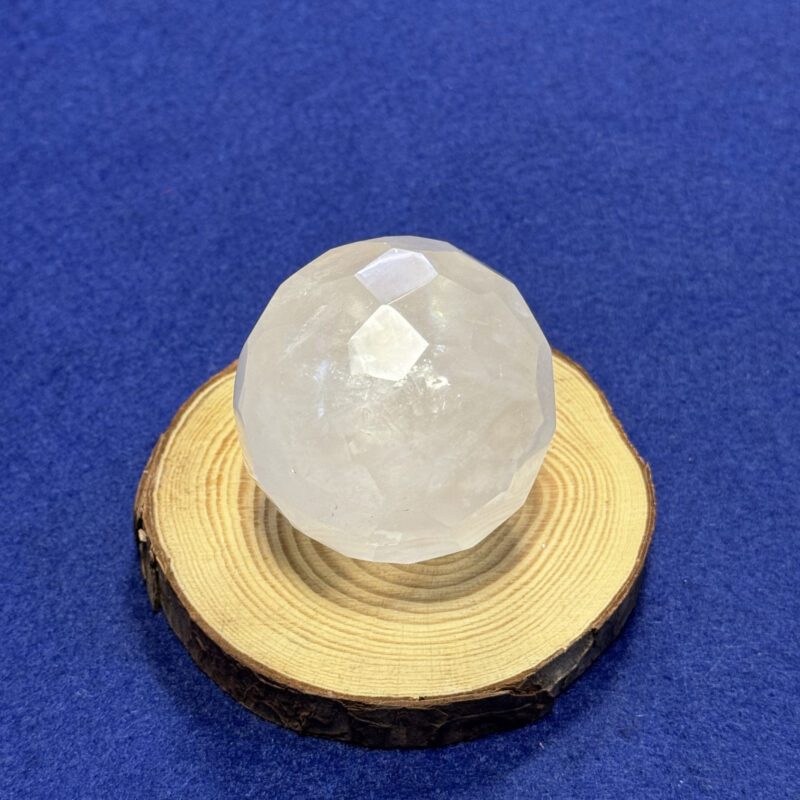 kristalai-dekoratyviniai-kristalai-kalnu-kristolo-sfera-1-br