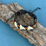 papuosalai-is-indijos-apyrankes-odines-apyrankes-odine-apyranke-su-ryklio-dantimis-3-2