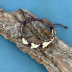 papuosalai-is-indijos-apyrankes-odines-apyrankes-odine-apyranke-su-ryklio-dantimis-3-9