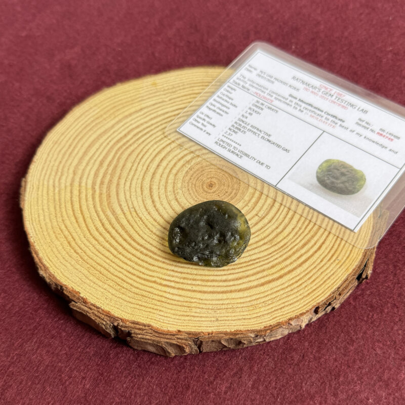kristalai-neapdirbti-kristalai-moldevitas-su-sertifikatu-2026-16